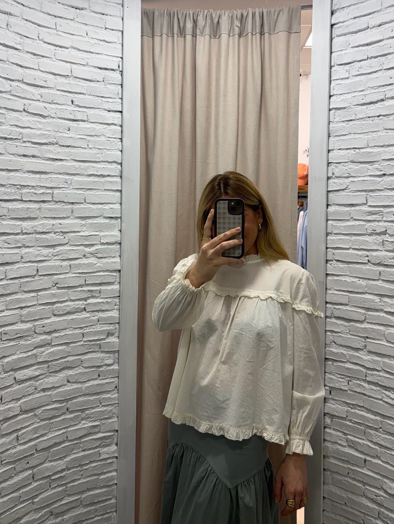 Camisa volante