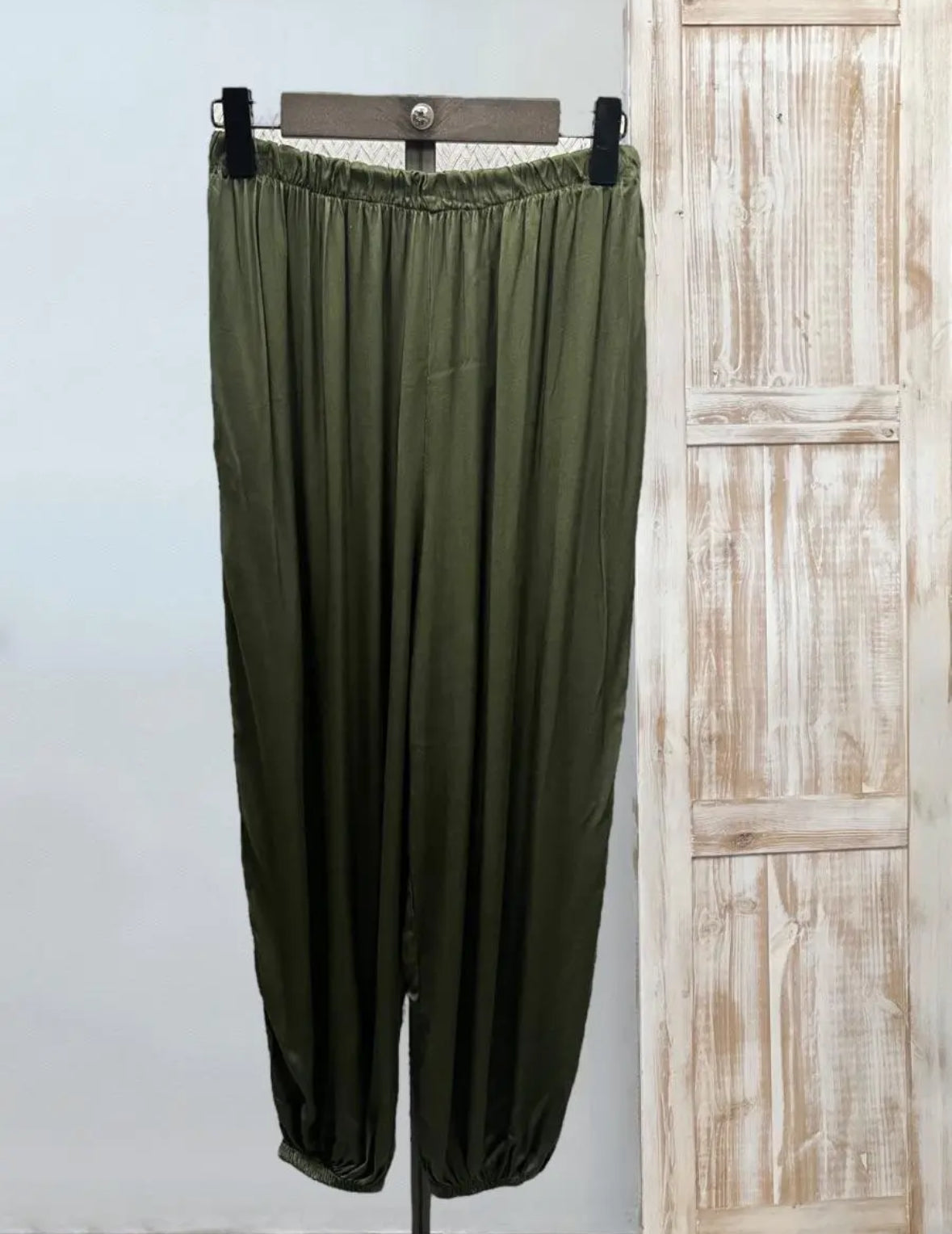 Pantalón bombacho satinado