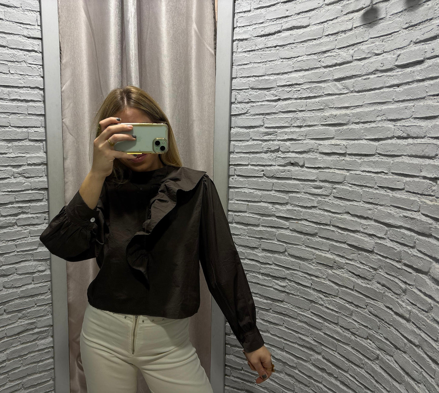 Blusa volante