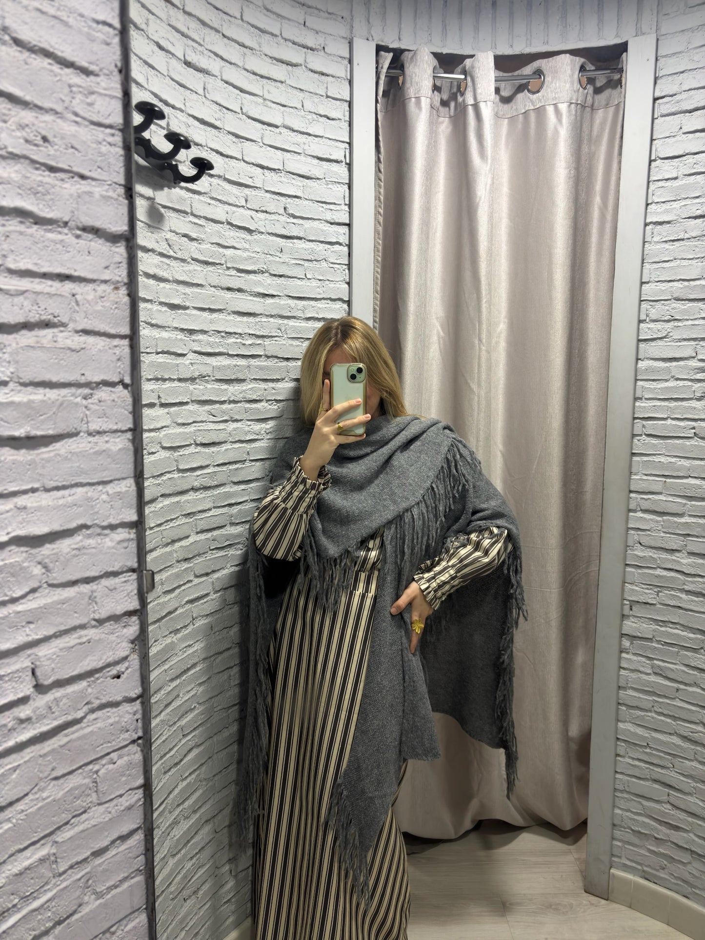 Poncho flecos