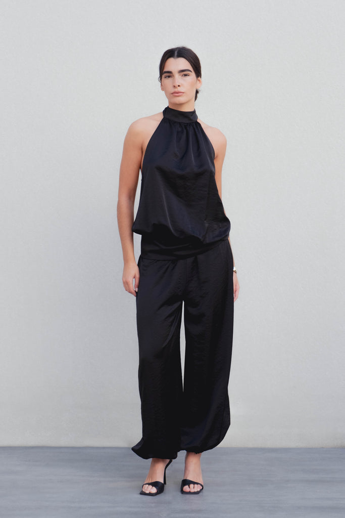 Top halter satinado